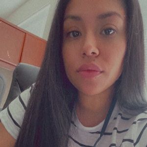 Meet your Posher, Reyna
